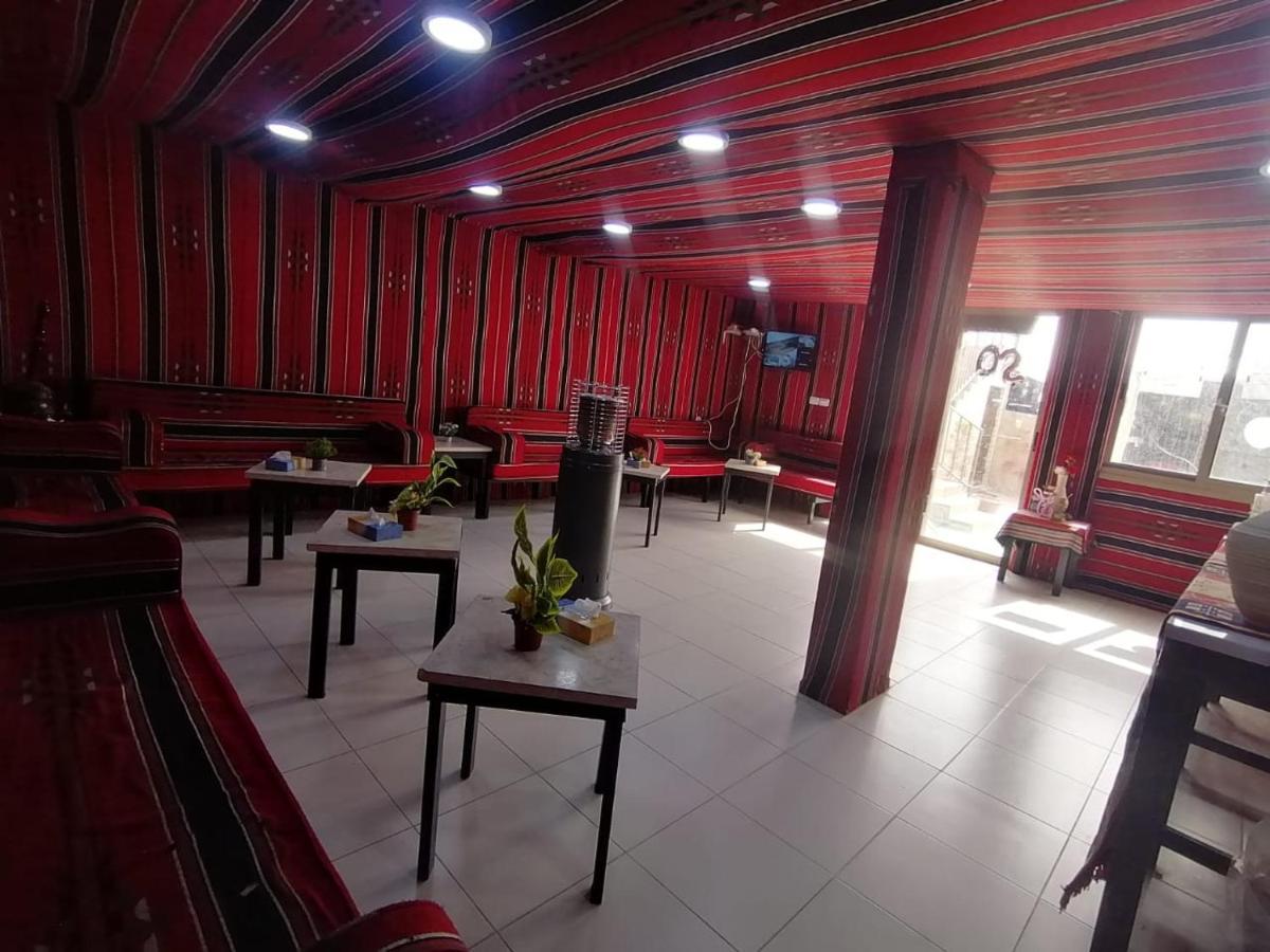 Farmer Stay Hostel Вади Муса Екстериор снимка