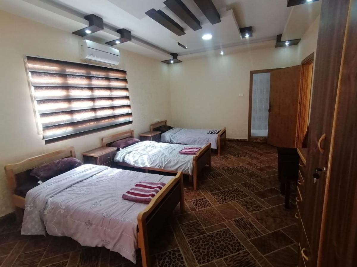 Farmer Stay Hostel Вади Муса Екстериор снимка