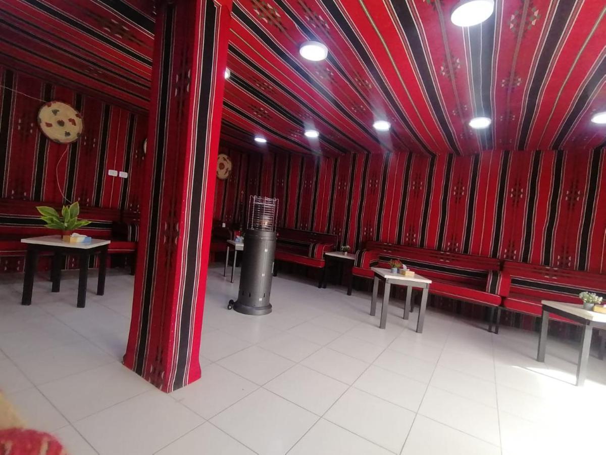 Farmer Stay Hostel Вади Муса Екстериор снимка